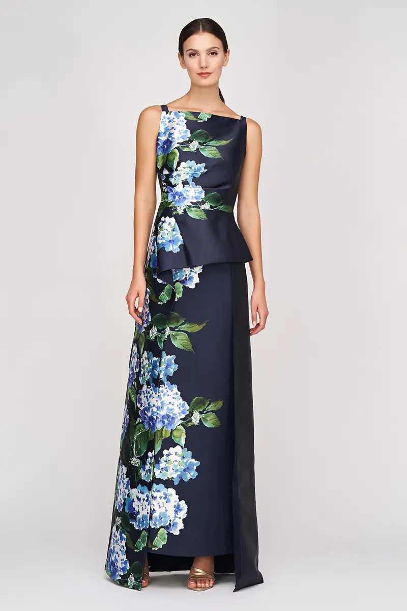 Barbara Walk Thru Gown