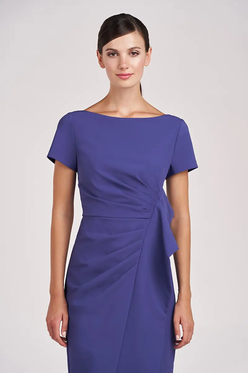 Sophisticated Pleated Midi Dress in Stretch Crepe
